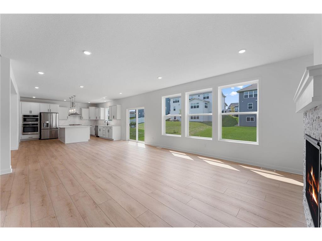 1855 Royal Boulevard N Lake Elmo MN 55042 7086127 image5
