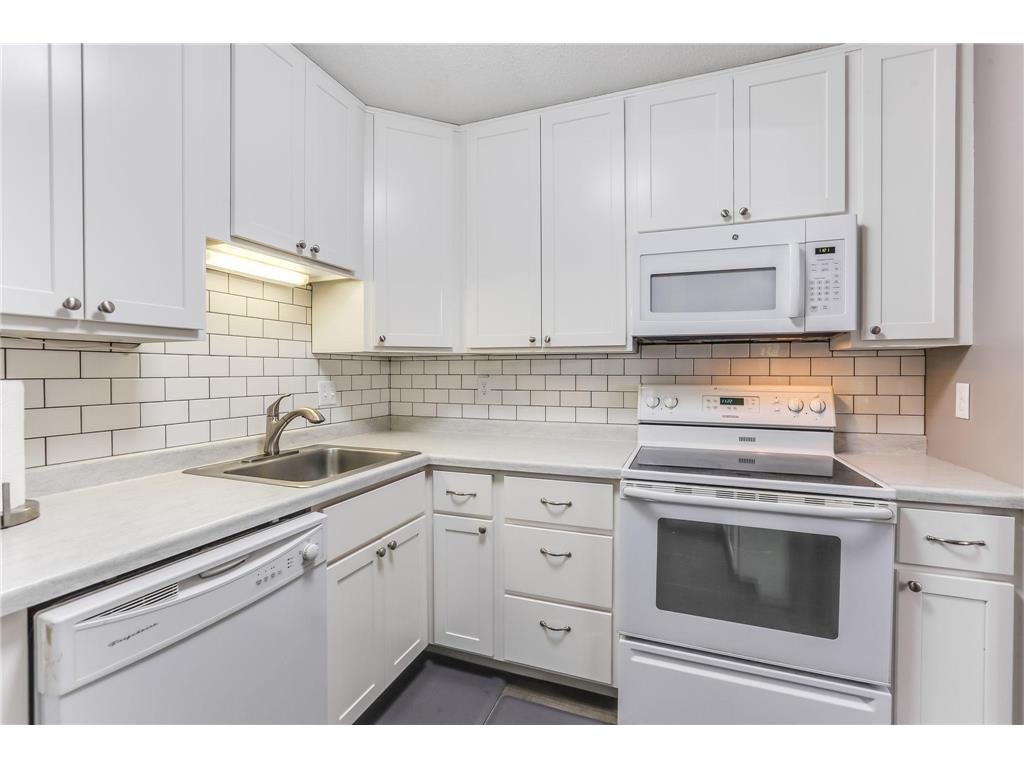 1855 Silver Bell Road #120 Eagan MN 55122 6732076 image1