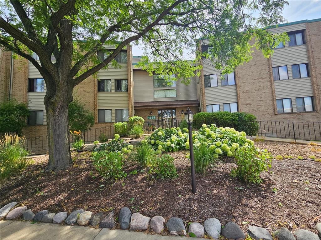 1855 Silver Bell Road #314 Eagan MN 55122 7044350 image2
