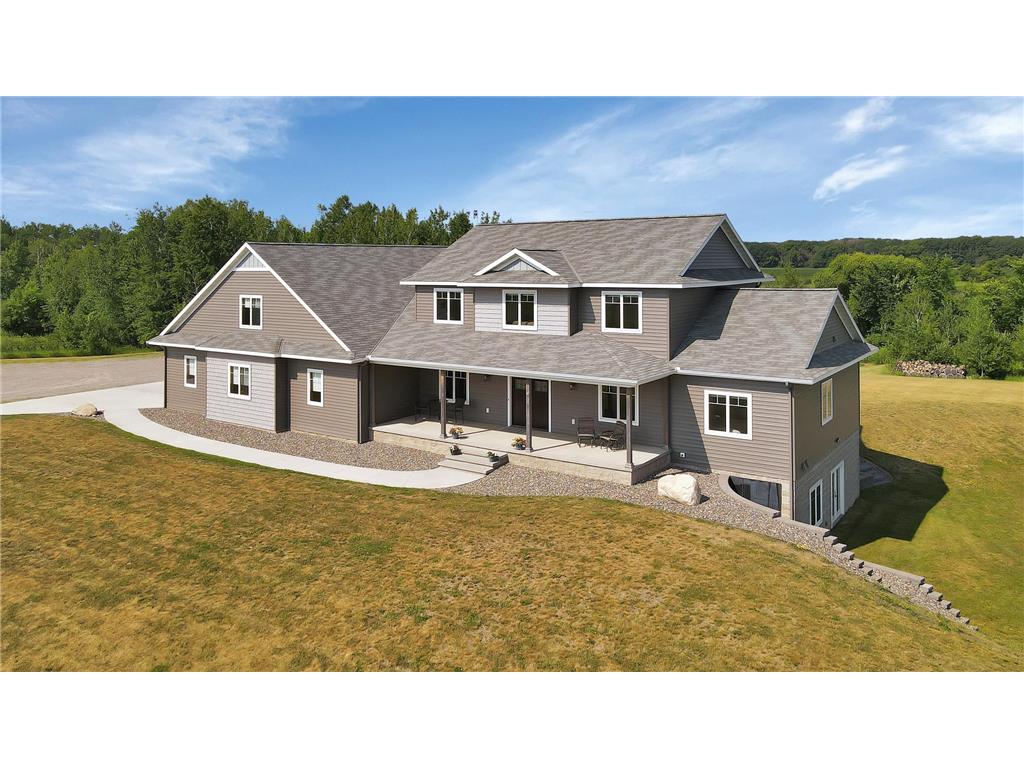 18551 17th Avenue E Clearwater MN 55320 6449493 image1