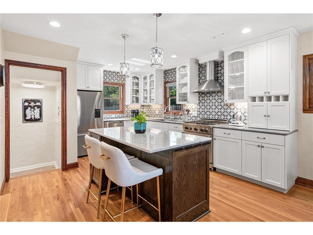 1856 Highland Parkway Saint Paul MN 55116 6755535 image1