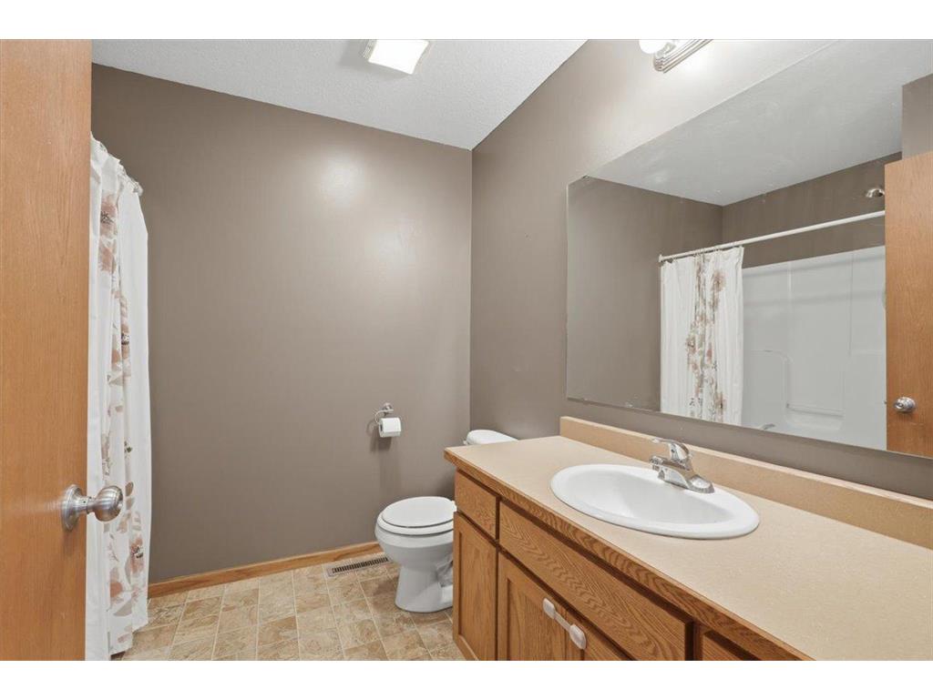 1856 Kristy Street River Falls WI 54022 7074728 image24