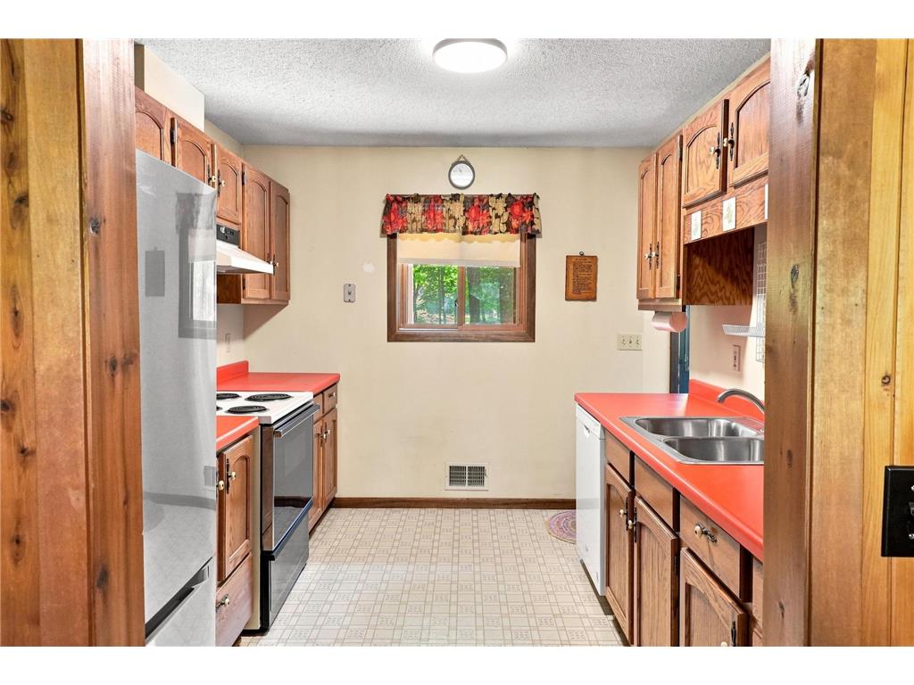 18563 329th Avenue Isle MN 56342 - Mille Lacs Lake 7108778 image12
