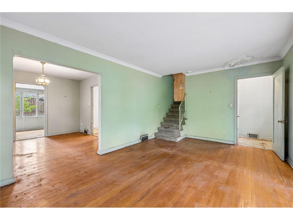 1858 Bayard Avenue Saint Paul MN 55116 7073756 image3