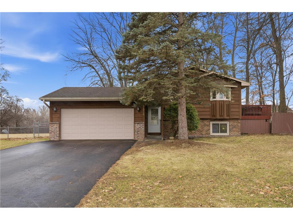 1858 Center Street Centerville MN 55038 7033961 image4