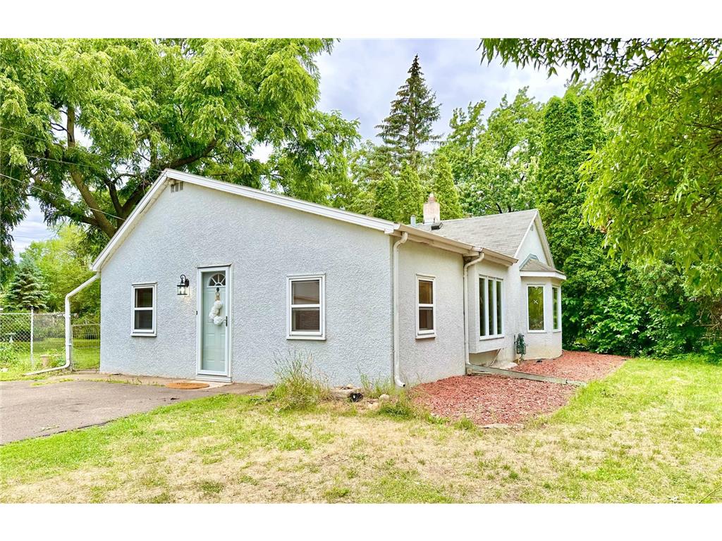 1858 County Road F E White Bear Lake MN 55110 6400597 image1