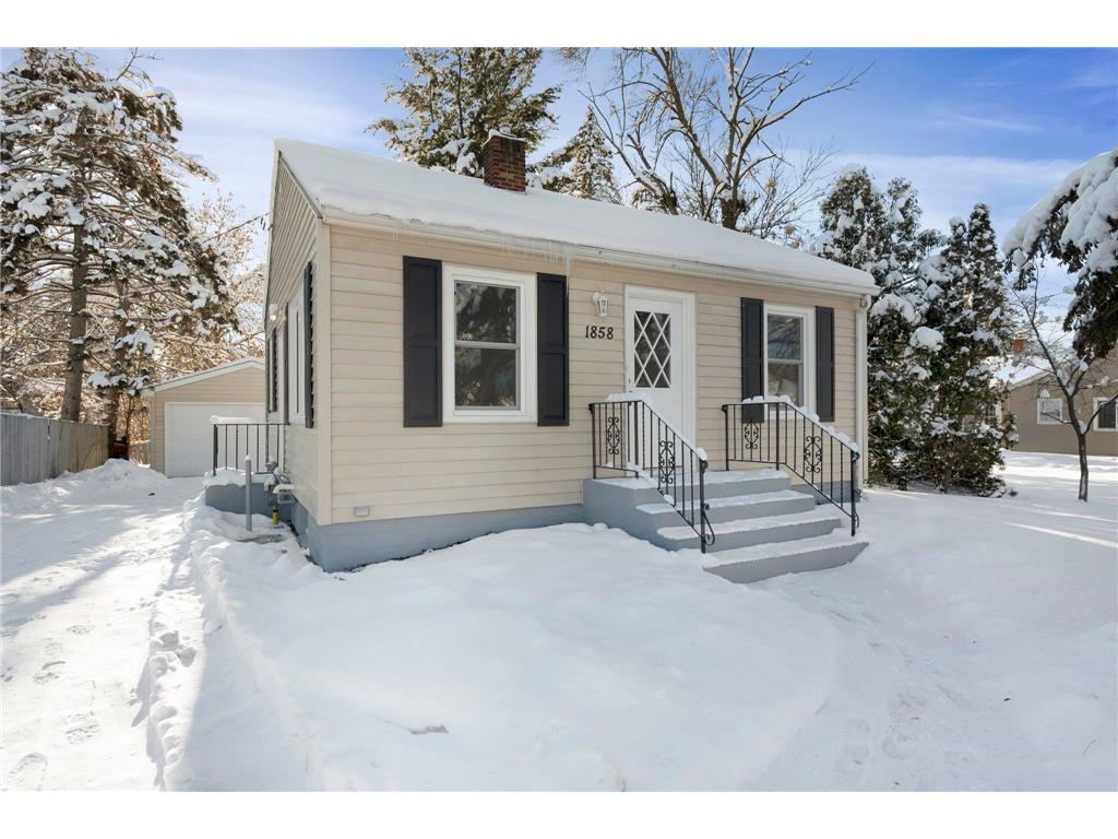 1858 Highway 96 E White Bear Lake MN 55110 6320286 image1