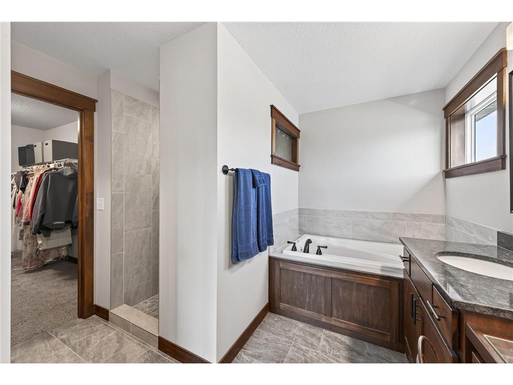 1858 Laramee Lane Centerville MN 55038 7015200 image26