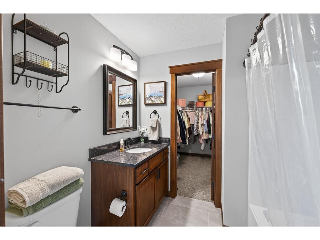 1858 Laramee Lane Centerville MN 55038 7015200 image32