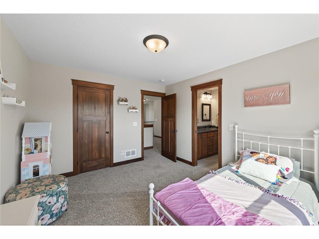 1858 Laramee Lane Centerville MN 55038 7015200 image33