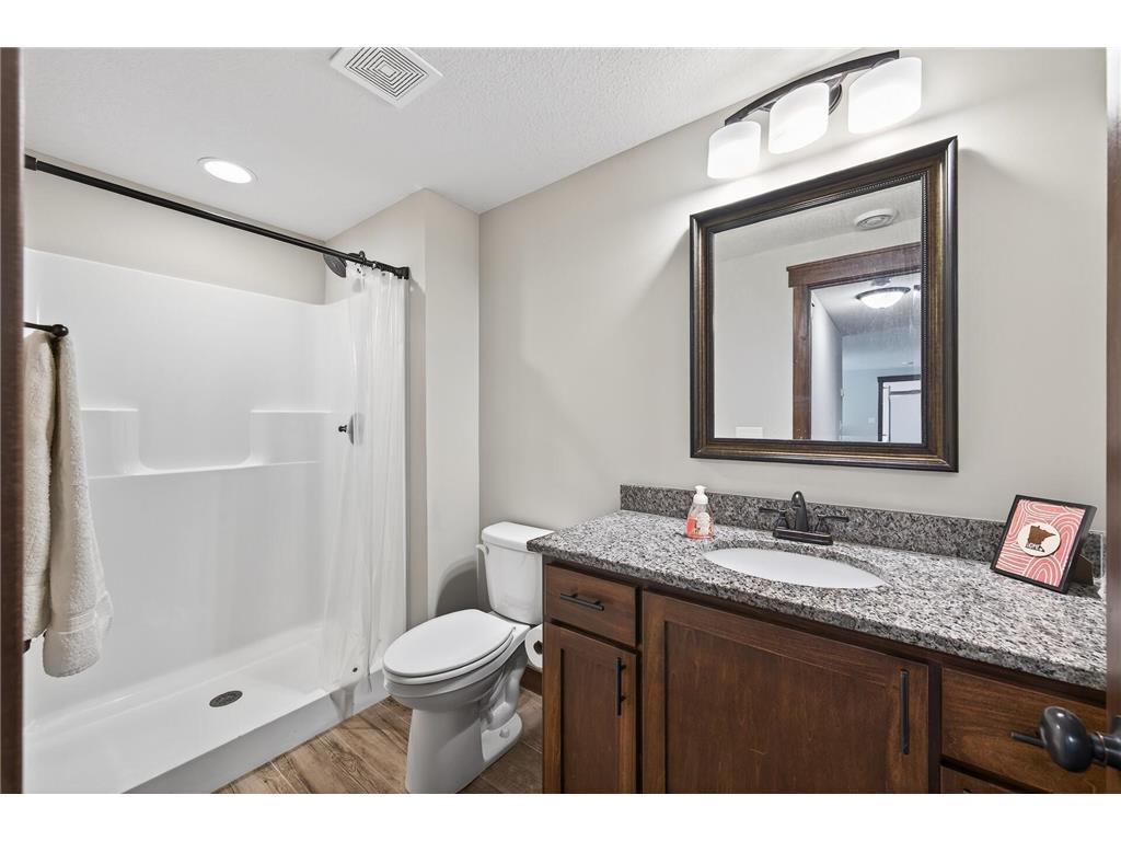 1858 Laramee Lane Centerville MN 55038 7015200 image38