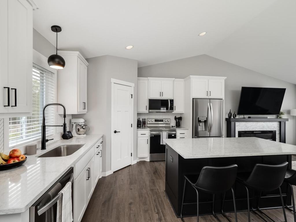 18592 Salem Street NW Elk River MN 55330 7079035 image6