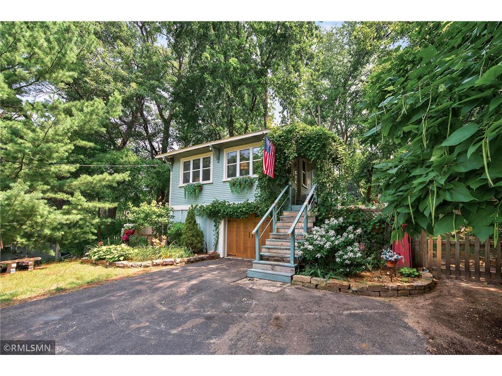 186 Dartmoor Road Mahtomedi MN 55115 6765345 image1