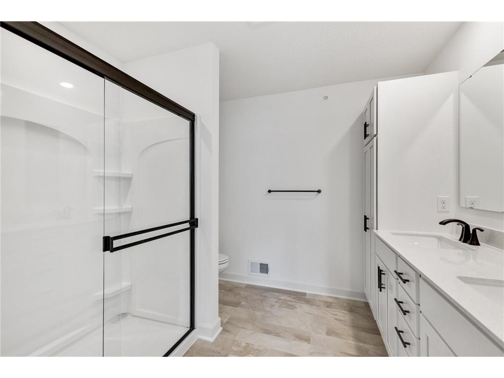 186 Huntington Drive Waconia MN 55387 6821878 image12