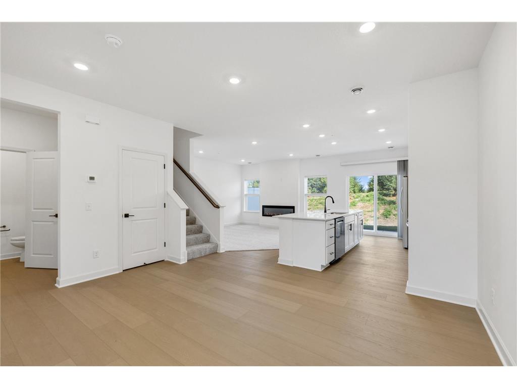 186 Huntington Drive Waconia MN 55387 6821878 image7