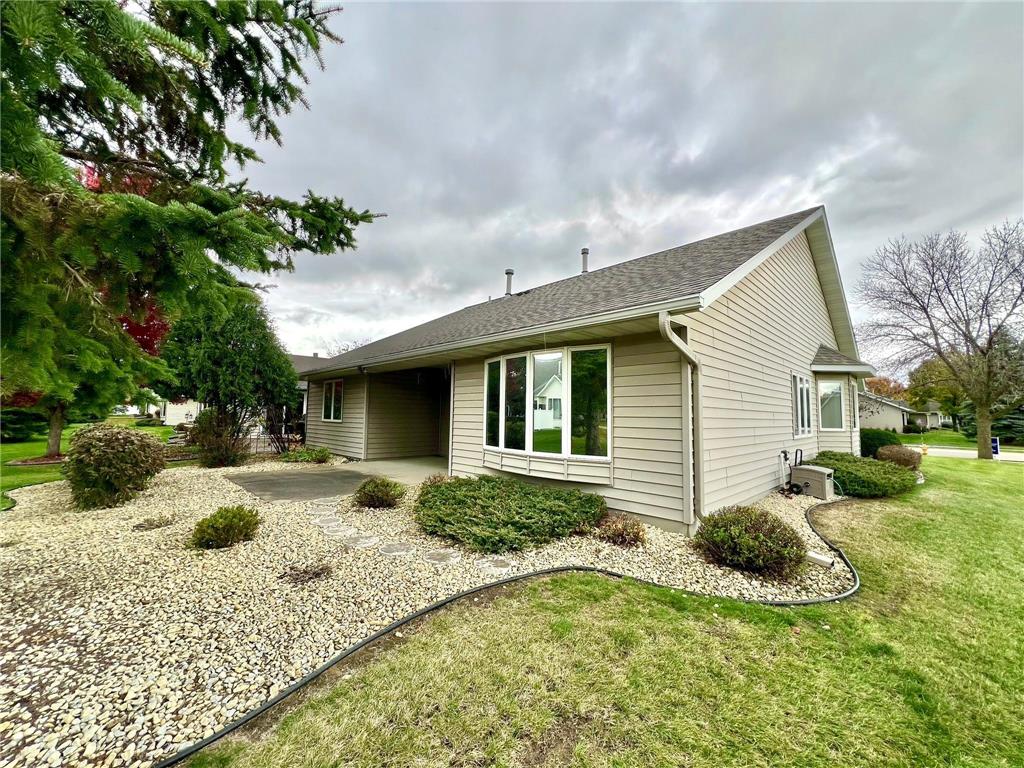 1860 Cherry Street Red Wing MN 55066 6806566 image2