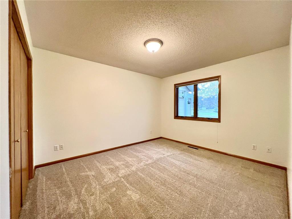 1860 Cherry Street Red Wing MN 55066 6806566 image27