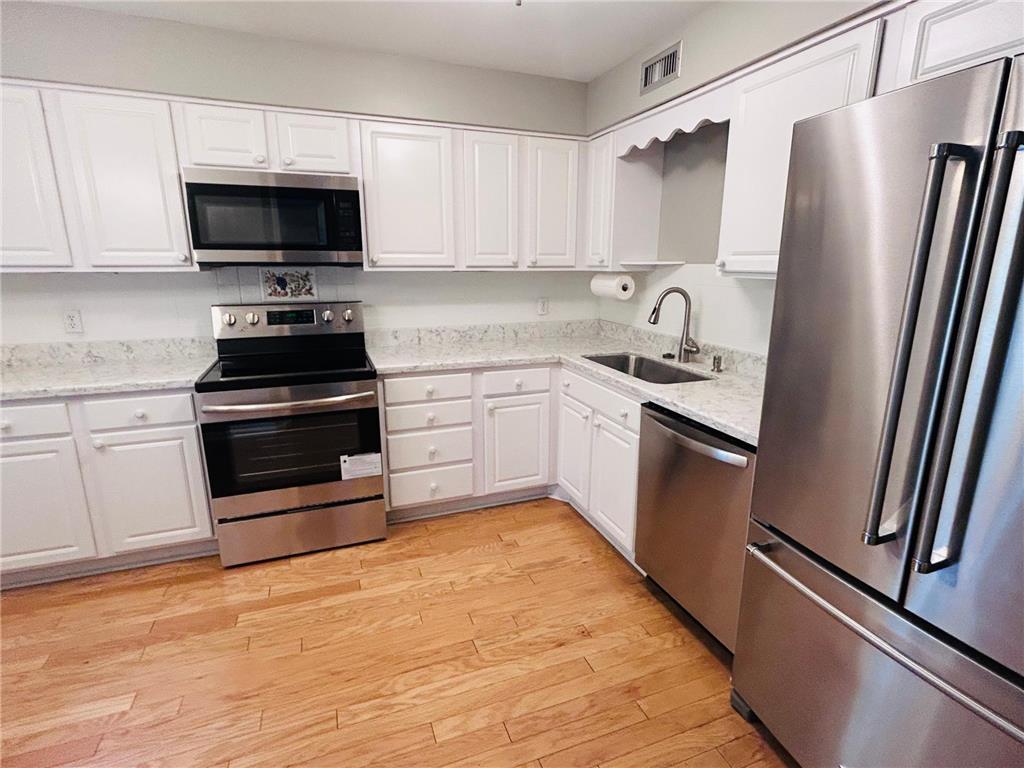 1860 Eagle Ridge Drive #W303 Mendota Heights MN 55118 6755001 image1