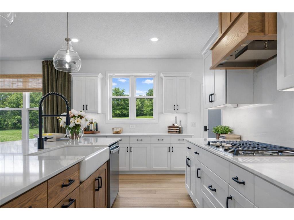 1860 Royal Boulevard N Lake Elmo MN 55042 7082489 image2