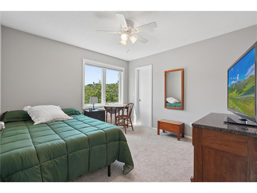1860 Spinaker Drive Woodbury MN 55125 7099199 image25