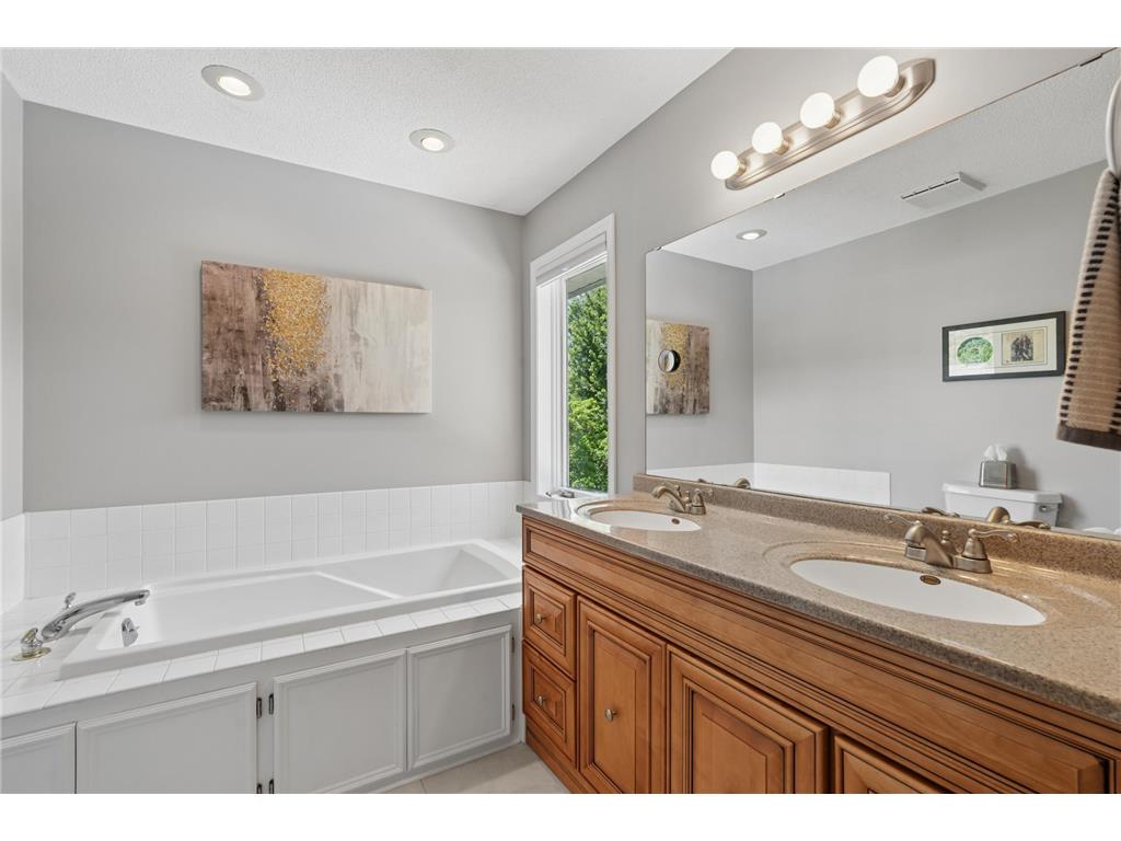 1860 Spinaker Drive Woodbury MN 55125 7099199 image29