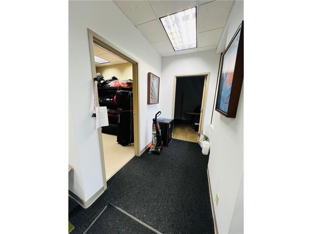 1860 Wooddale Drive #150 Woodbury MN 55125 6808080 image9