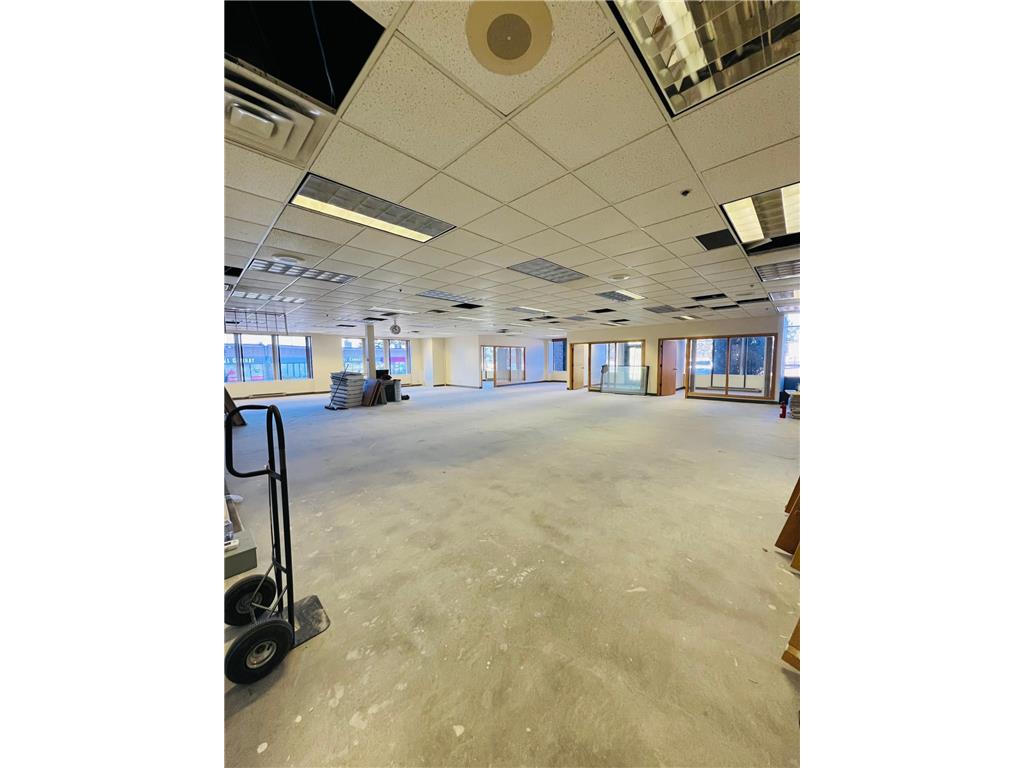 1860 Wooddale Drive #Suite 500 Woodbury MN 55125 7022580 image2