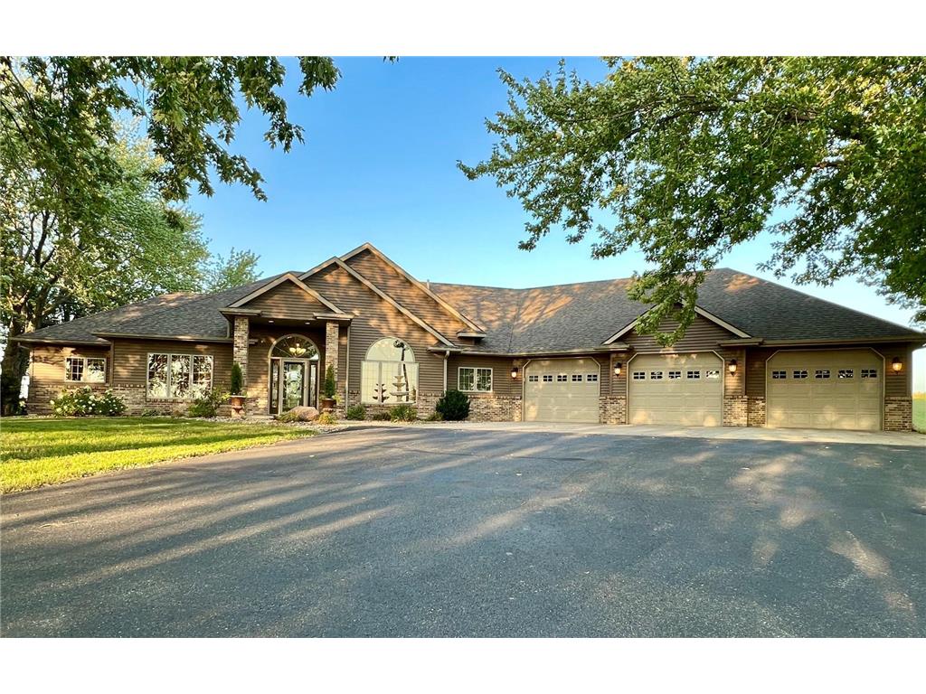 18602 700th Avenue Albert Lea MN 56007 6422073 image1