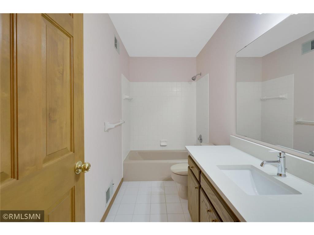 18603 Kristie Lane Eden Prairie MN 55346 7066361 image18