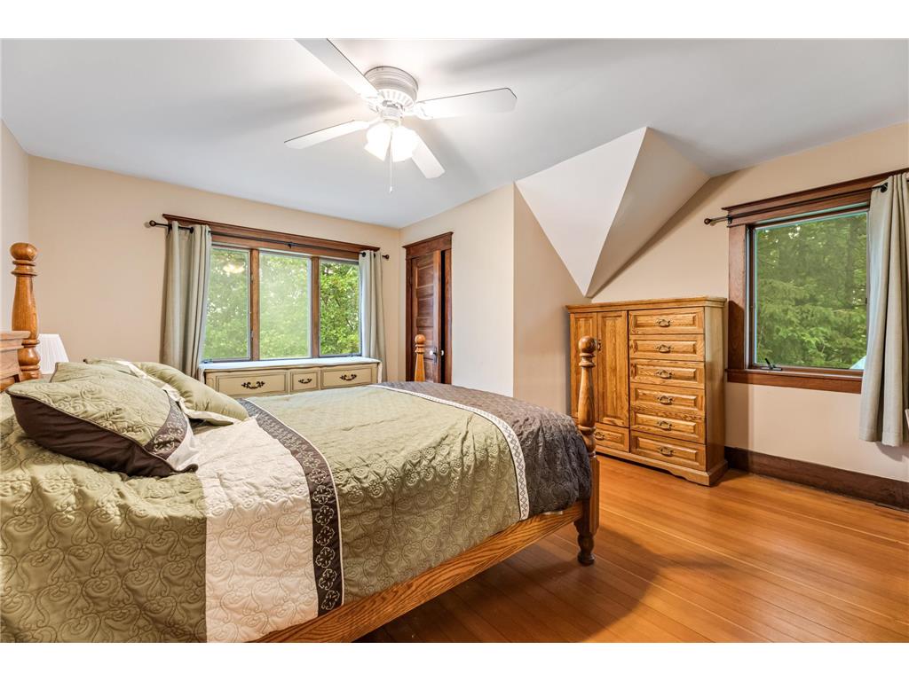 18615 Dunn Road Caledonia MN 55921 7093052 image18