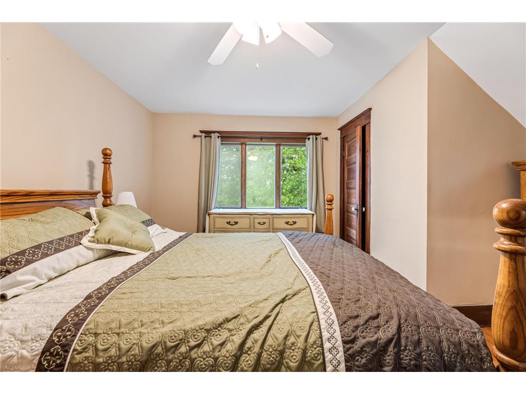 18615 Dunn Road Caledonia MN 55921 7093052 image19