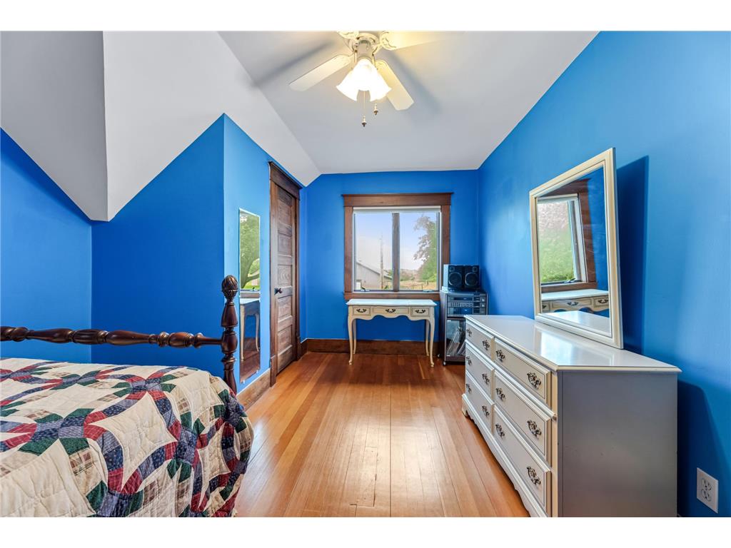 18615 Dunn Road Caledonia MN 55921 7093052 image23