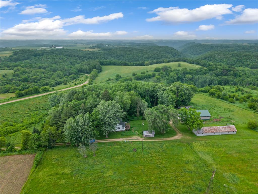 18615 Dunn Road Caledonia MN 55921 7093052 image28