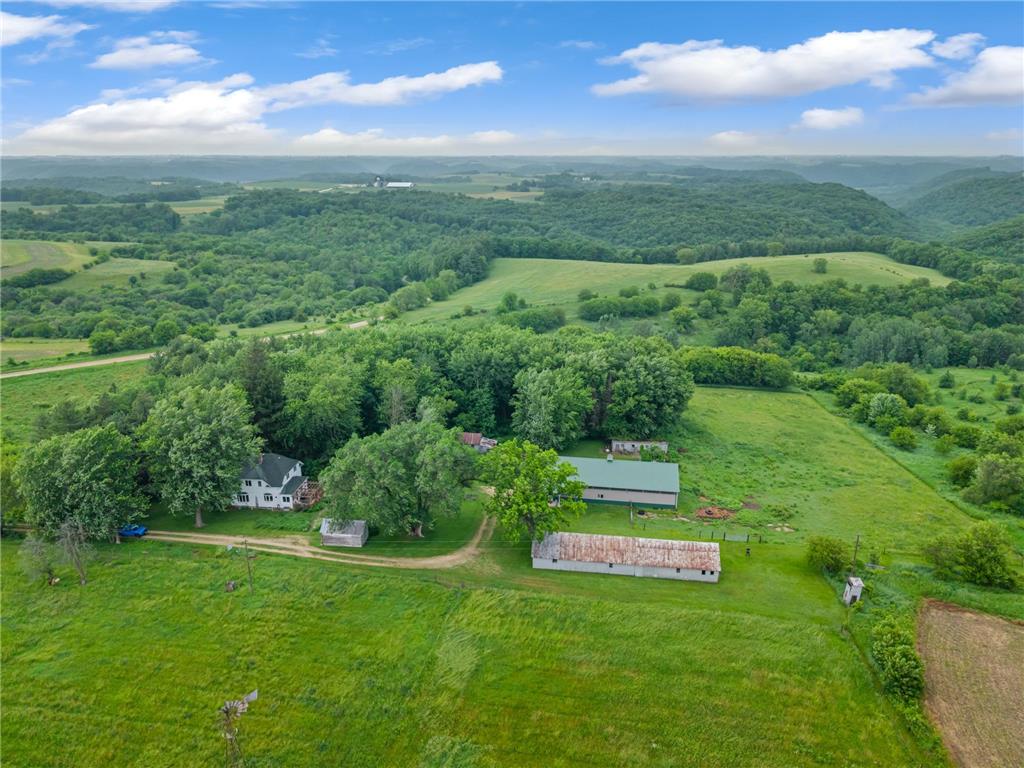 18615 Dunn Road Caledonia MN 55921 7093052 image33