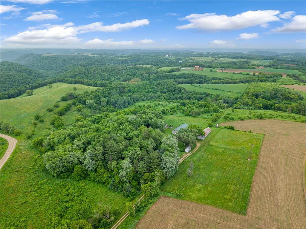 18615 Dunn Road Caledonia MN 55921 7093052 image34