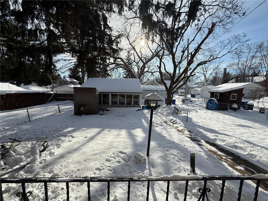 1862 Ames Avenue Saint Paul MN 55119 7005122 image1