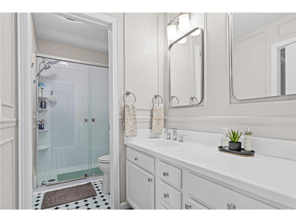 1862 Colonial Lane #3 Chanhassen MN 55317 7107542 image16