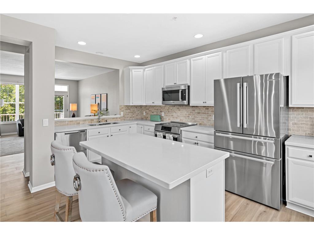 1862 Colonial Lane #3 Chanhassen MN 55317 7107542 image2
