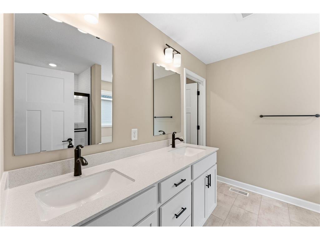 18623 Hythe Lane Lakeville MN 55044 7112763 image10
