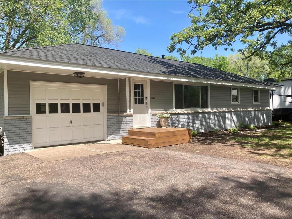 1863 103rd Avenue NW Coon Rapids MN 55433 6371532 image1