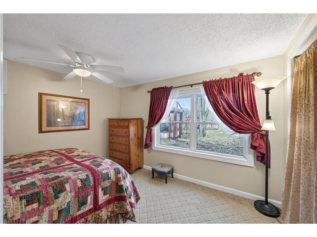1863 164th Lane NE Ham Lake MN 55304 7030236 image11