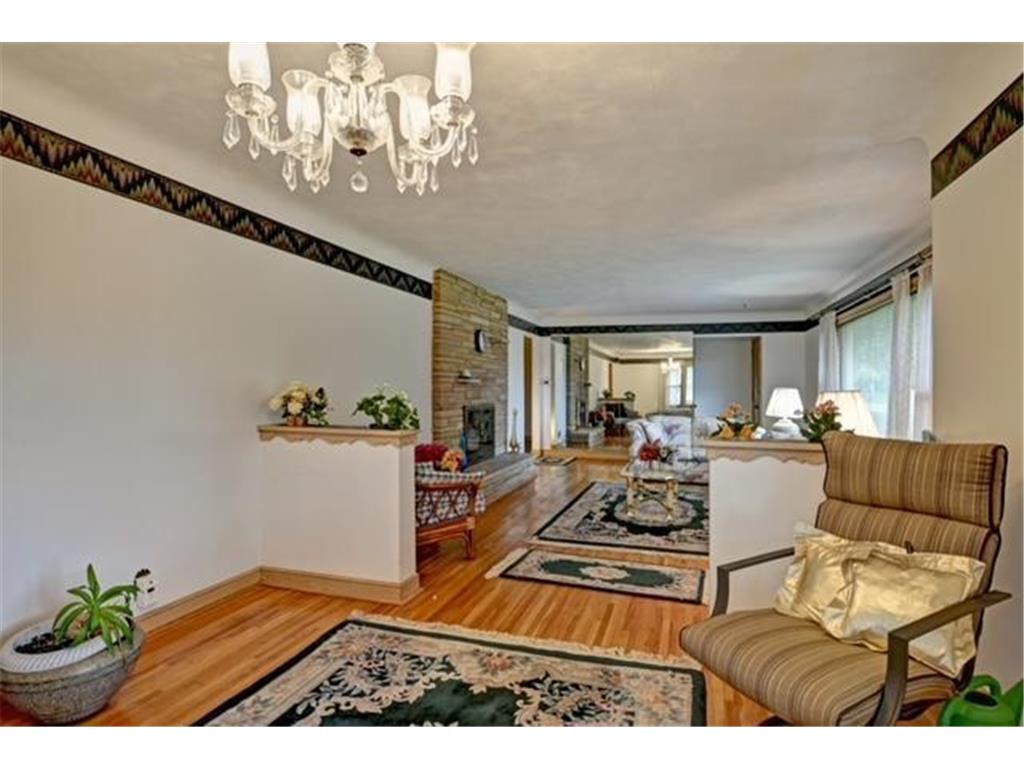 1863 Albert Street N Falcon Heights MN 55113 6679704 image1