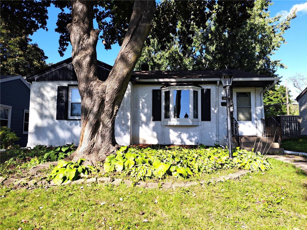 1863 Iowa Avenue E Saint Paul MN 55119 6448444 image1
