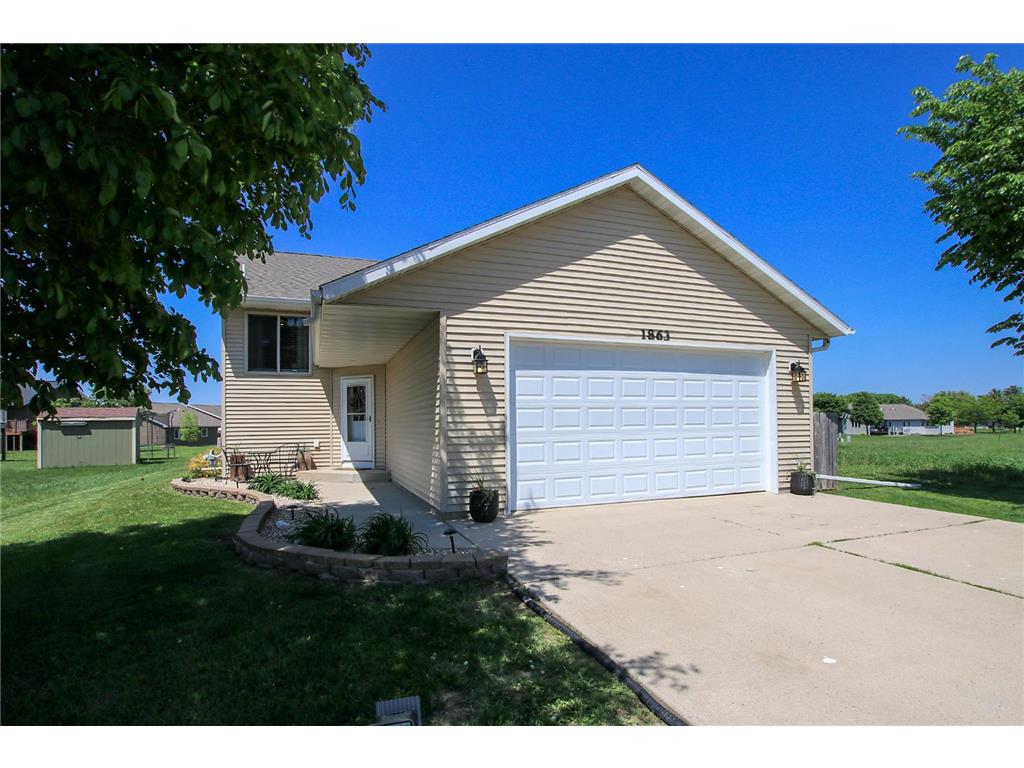 1863 Island View Circle Hutchinson MN 55350 6362236 image1
