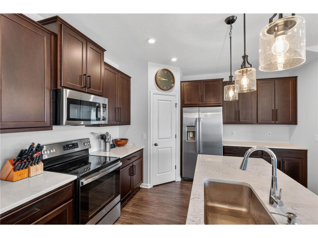 1863 Ivy Street Shakopee MN 55379 7054764 image10