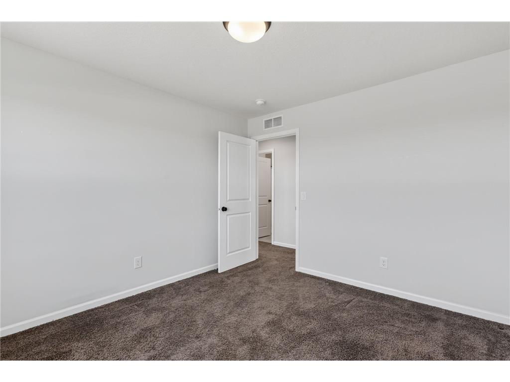 1863 Ivy Street Shakopee MN 55379 7054764 image25