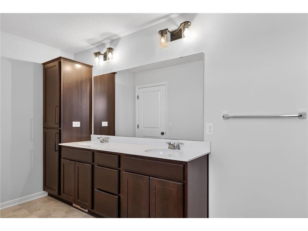 1863 Ivy Street Shakopee MN 55379 7054764 image30
