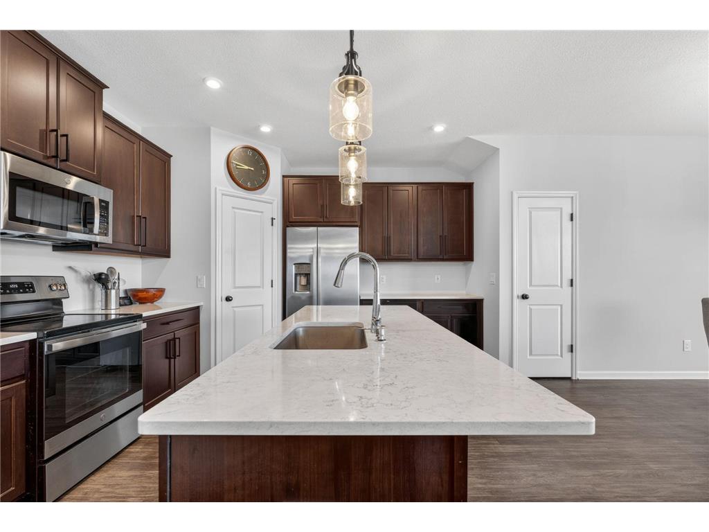 1863 Ivy Street Shakopee MN 55379 7054764 image9