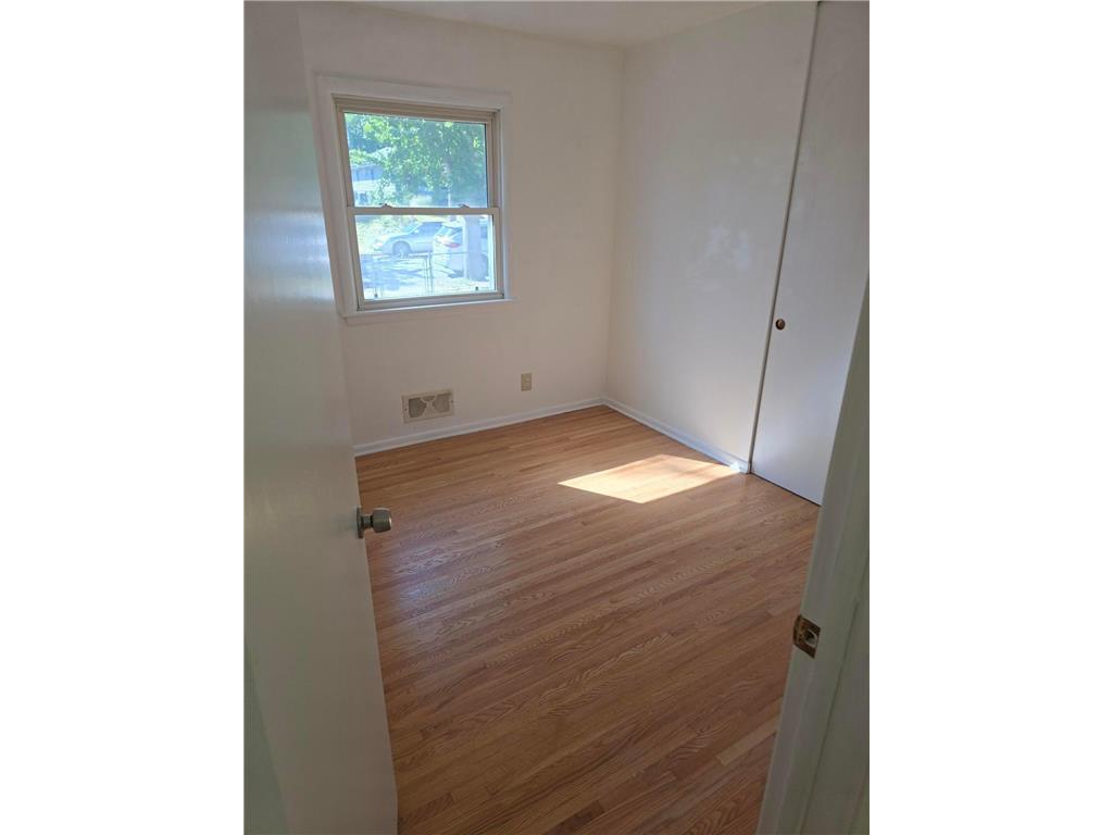 1863 Mechanic Avenue Saint Paul MN 55119 6643168 image6