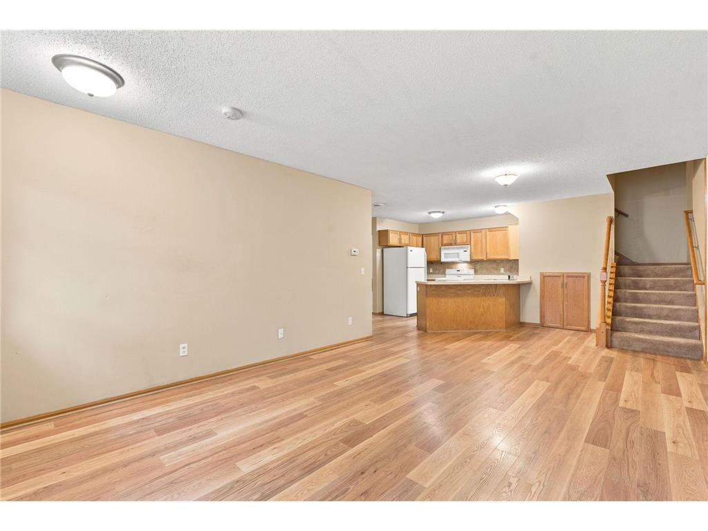 1863 Riverwood Drive #14 Burnsville MN 55337 7111445 image3
